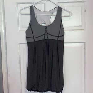 Lululemon Tank w/ built in adjustable bra 8